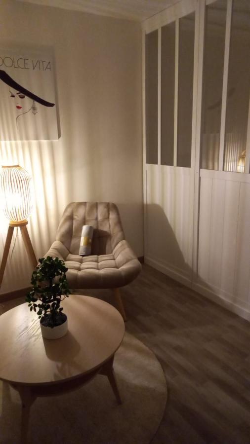 Апартаменты Lumineux Studio Avec Balcon / Cosy Flat With Balcony Вильжюиф Экстерьер фото